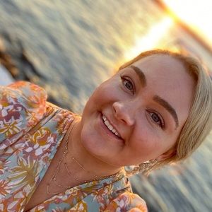 Meet your Posher, Shay